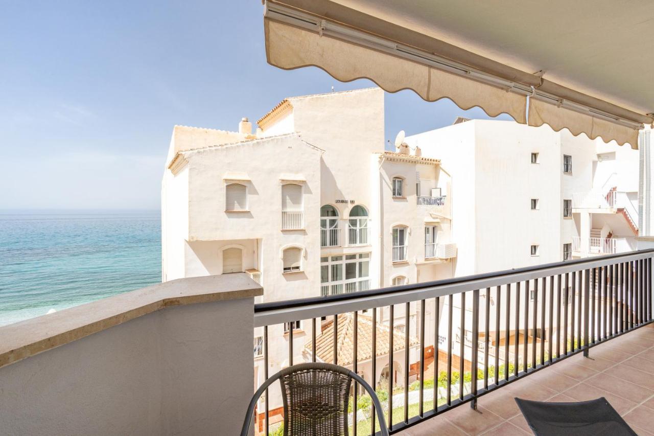 Stylish Apartment With Sea View Нерха Экстерьер фото