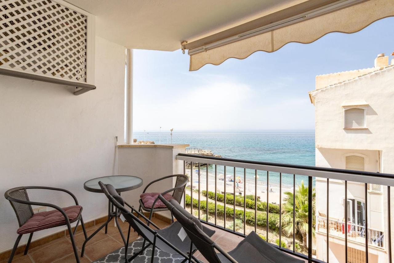 Stylish Apartment With Sea View Нерха Экстерьер фото
